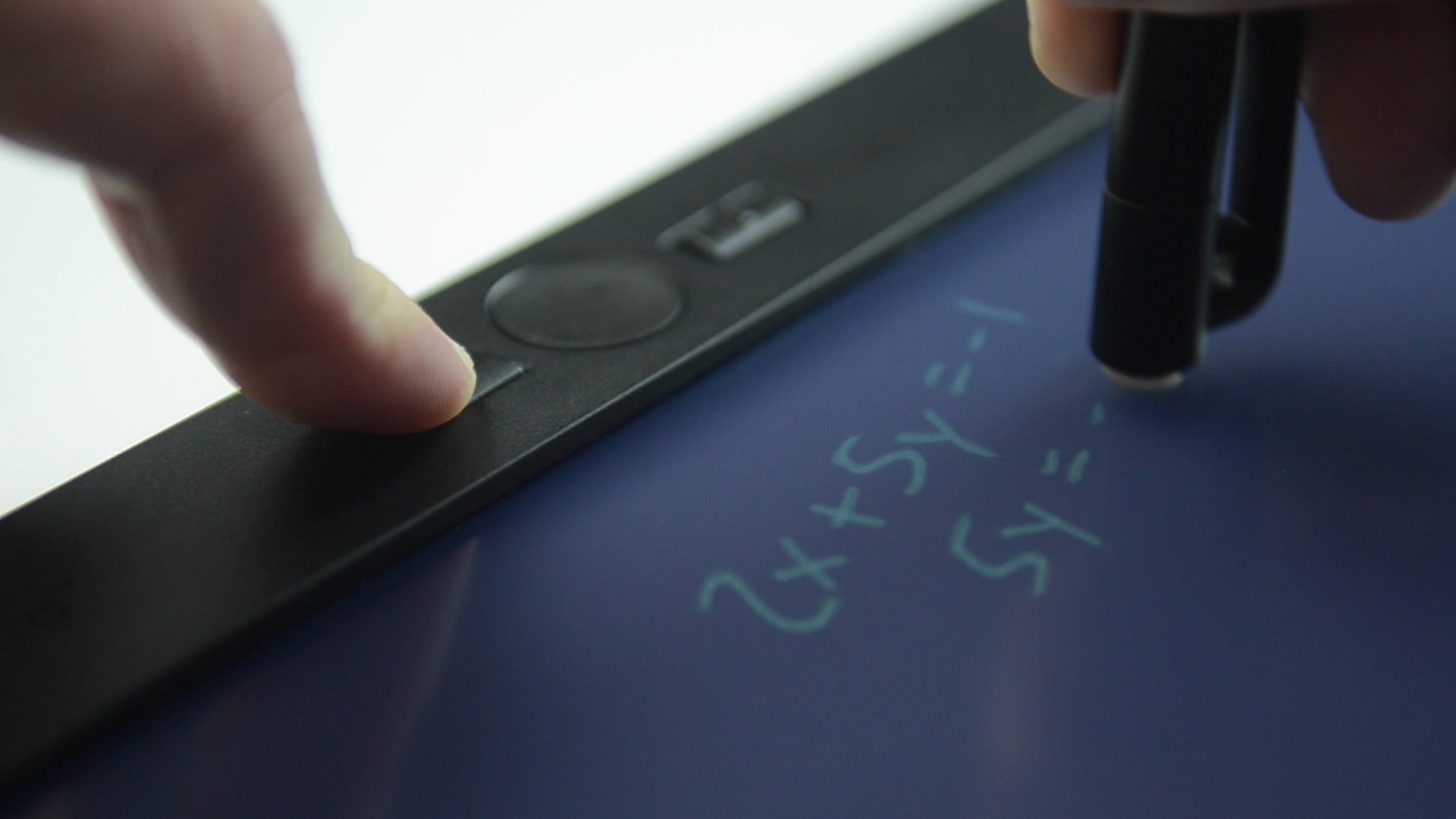 Blackboard™ Smart Scan Deluxe Kit Letter Size Boogie Board™ Blackboard™ Smart Scan Deluxe Kit Letter Size Boogie Board™